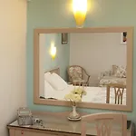 Relais Angiolina Konukevi 4*