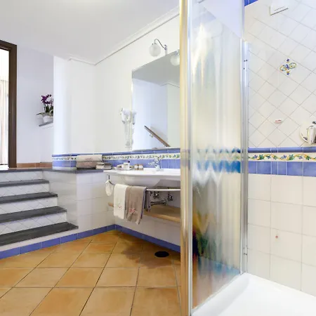 Relais Angiolina Vendégház 4*