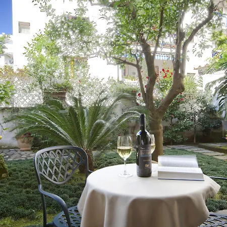 Relais Angiolina Vendégház 4*