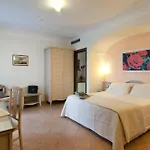 Relais Angiolina Гостевой дом