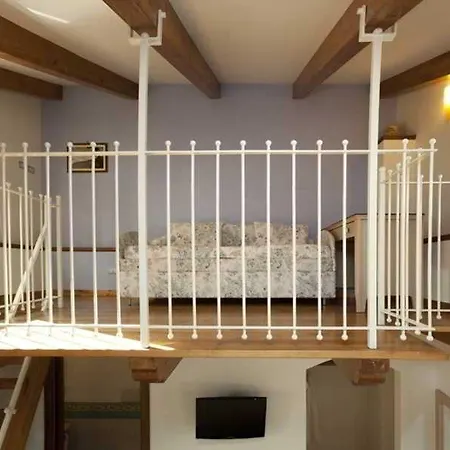 Relais Angiolina بيت ضيافة