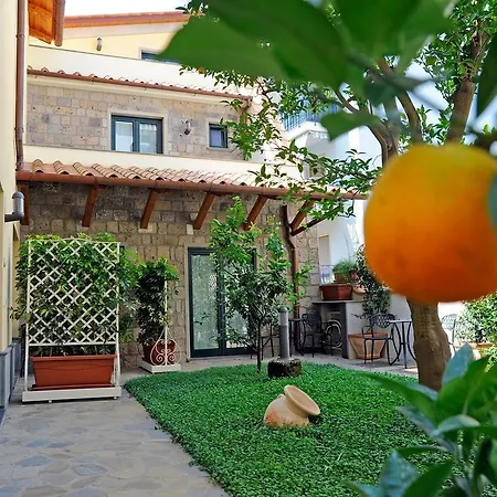 بيت ضيافة Relais Angiolina سورينتو