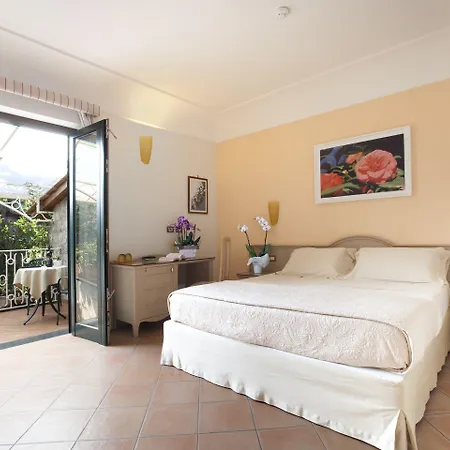Relais Angiolina 4*