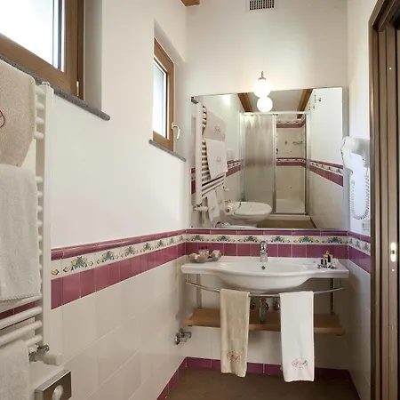 Relais Angiolina Konukevi Sorrento