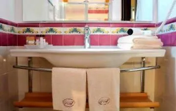 Relais Angiolina Guest house